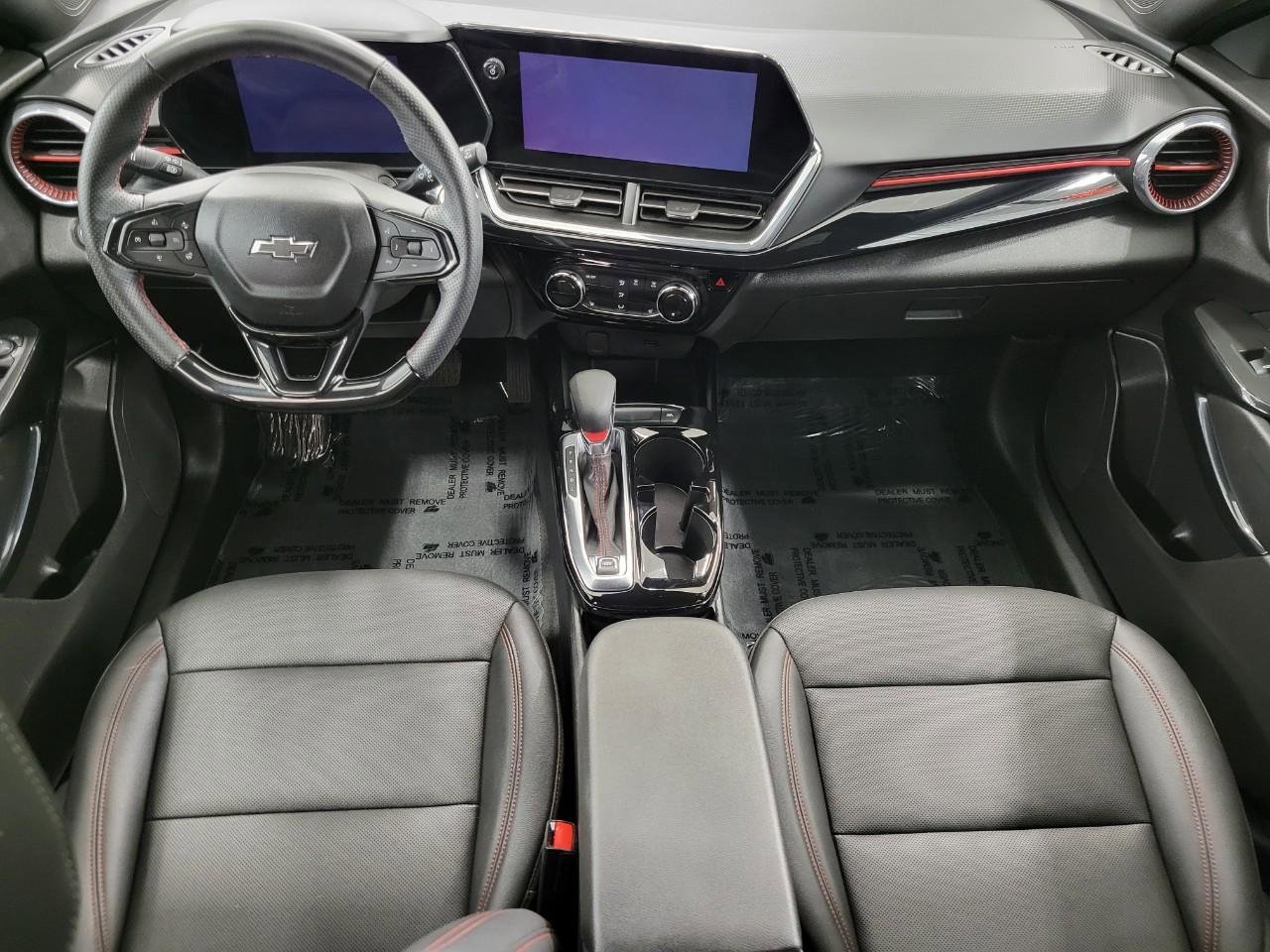 Used 2025 Chevrolet Trax RS w/ Driver Confidence Package FWD image 6