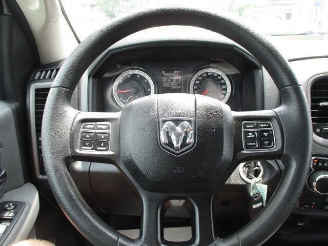 Used 2020 RAM 1500 Tradesman w/ Popular Equipment Group AWD/4WD image 32