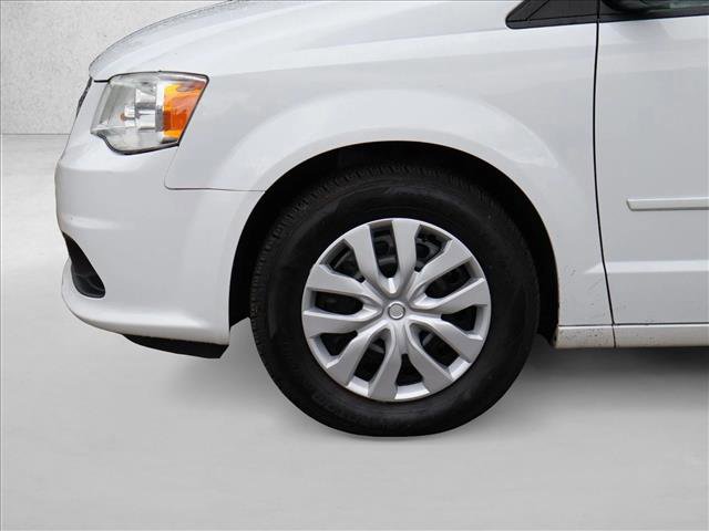 Used 2016 Dodge Grand Caravan SE w/ Quick Order Package 29E SE image 30