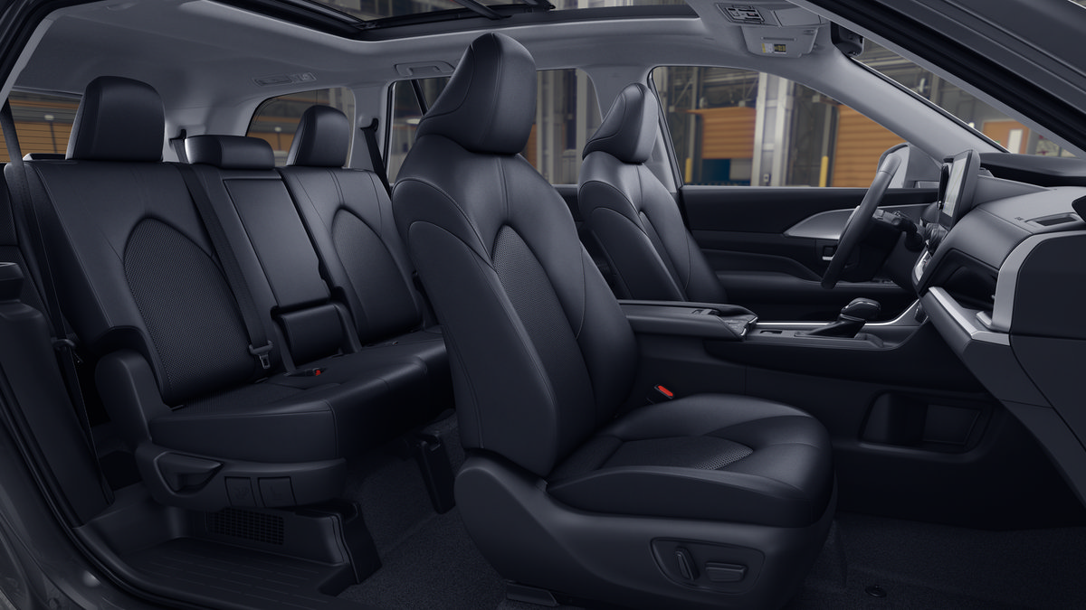 New 2026 Toyota Grand Highlander AWD Hybrid image 20