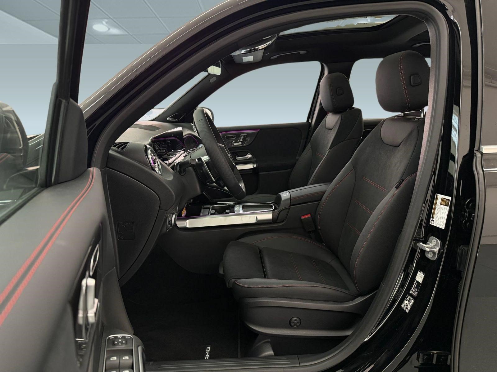 New 2026 Mercedes-Benz GLB 35 AMG 4MATIC image 5