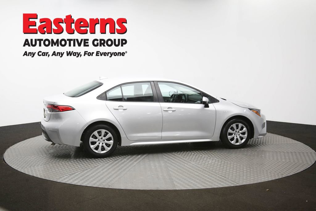 Used 2023 Toyota Corolla LE image 43