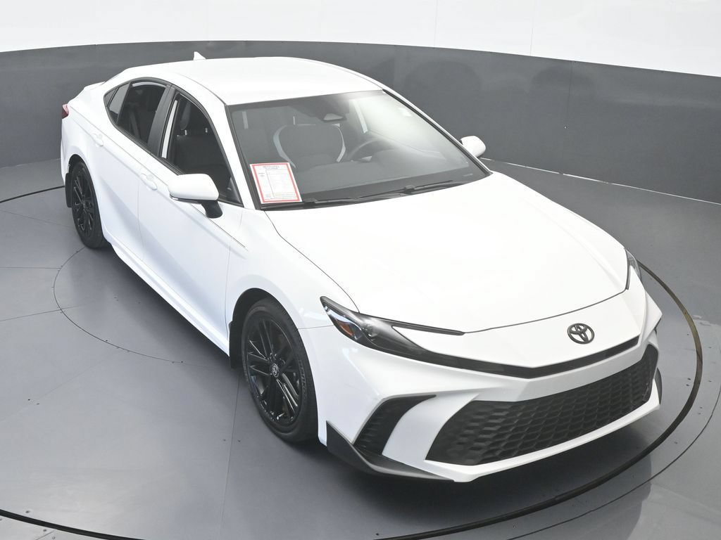 Used 2026 Toyota Camry SE FWD image 58