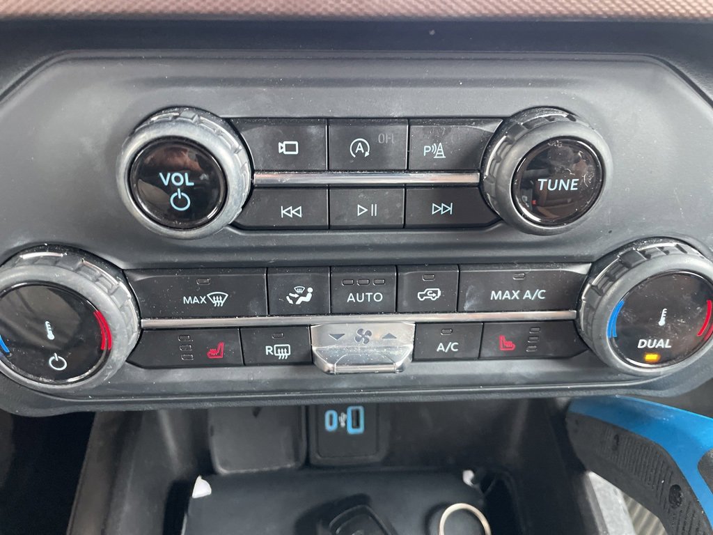 Used 2022 Ford Bronco Outer Banks w/ Sasquatch Package image 18