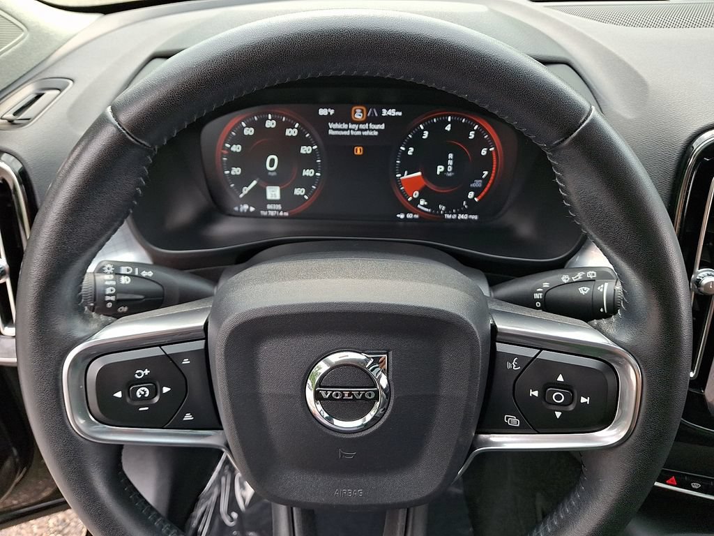 Used 2019 Volvo XC40 T5 Momentum AWD/4WD image 21