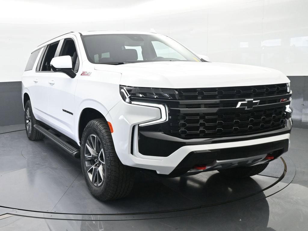 Used 2024 Chevrolet Suburban Z71 image 9