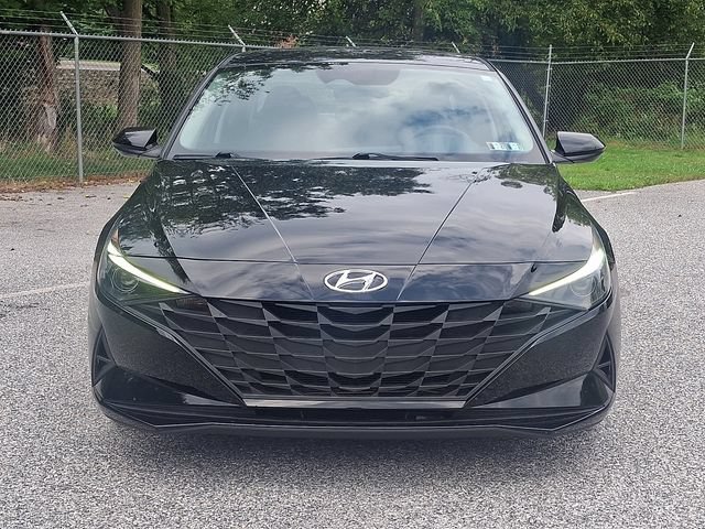 Used 2022 Hyundai Elantra SEL w/ Cargo Package FWD image 7