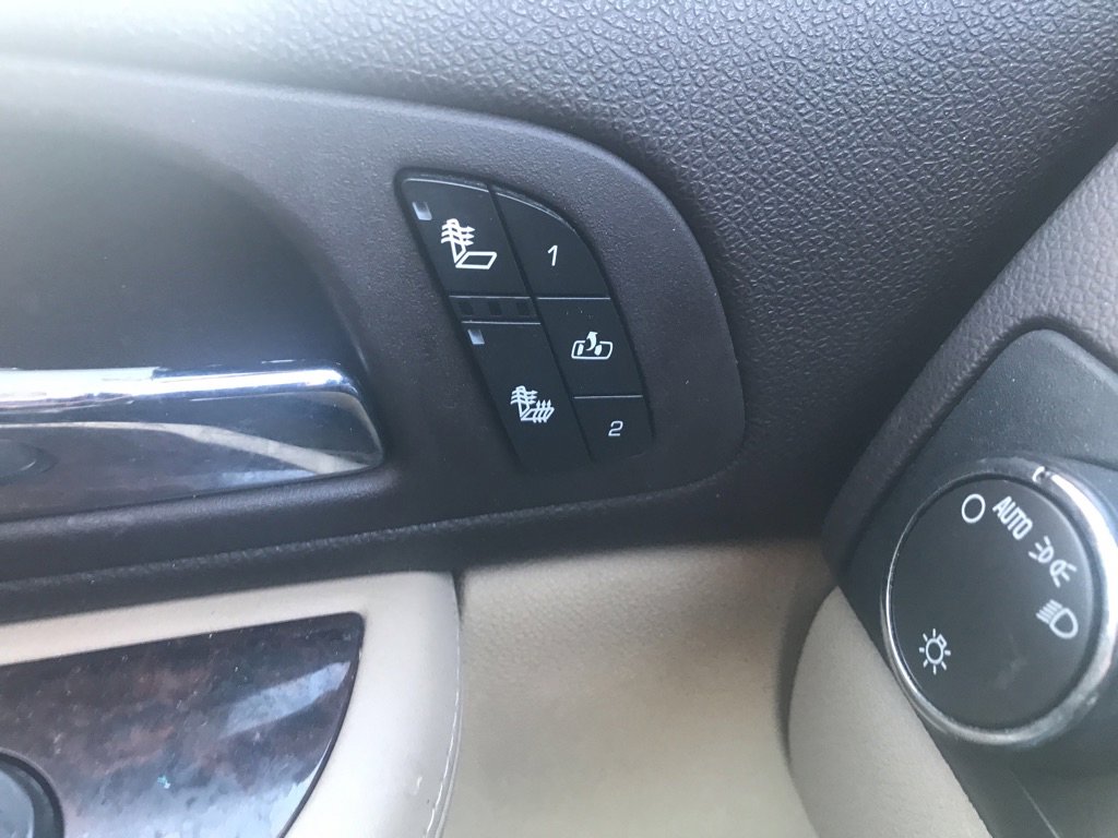 Used 2007 GMC Yukon XL Denali image 16