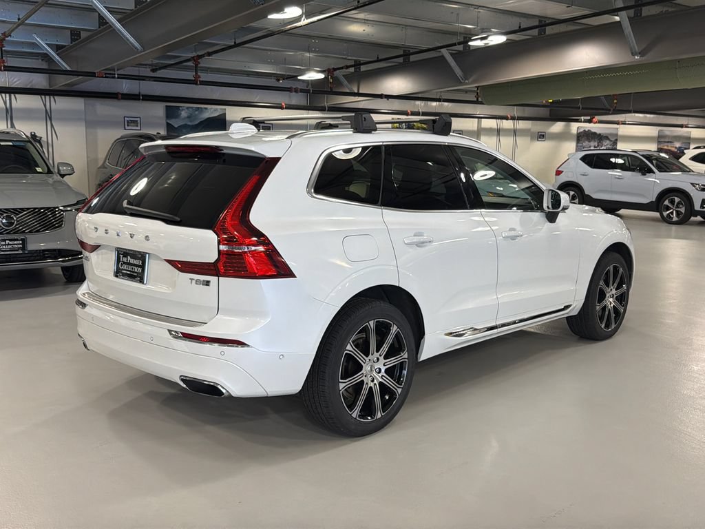 Used 2018 Volvo XC60 T8 Inscription w/ Advanced Package AWD/4WD image 2