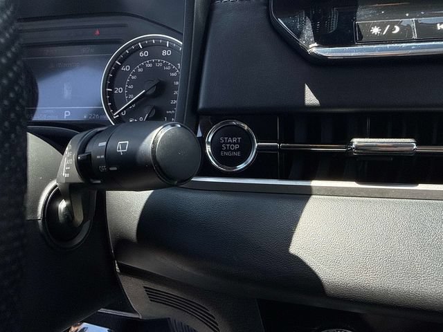 Used 2024 Mitsubishi Outlander SE FWD image 26
