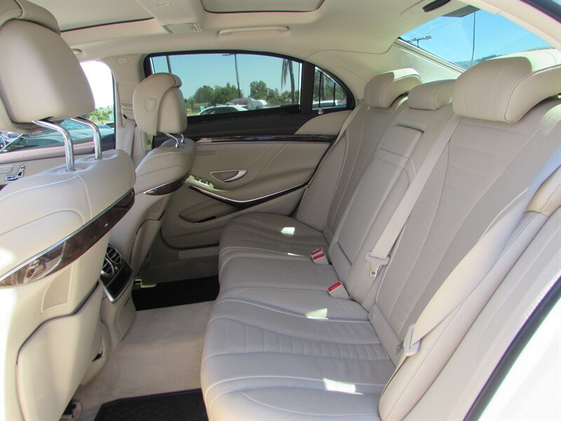 Used 2017 Mercedes-Benz S 550 Sedan image 13