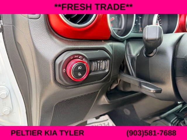 Used 2022 Jeep Gladiator Rubicon w/ Cold Weather Group image 15