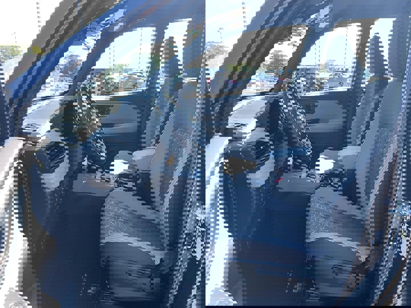 Used 2025 Subaru Forester image 24