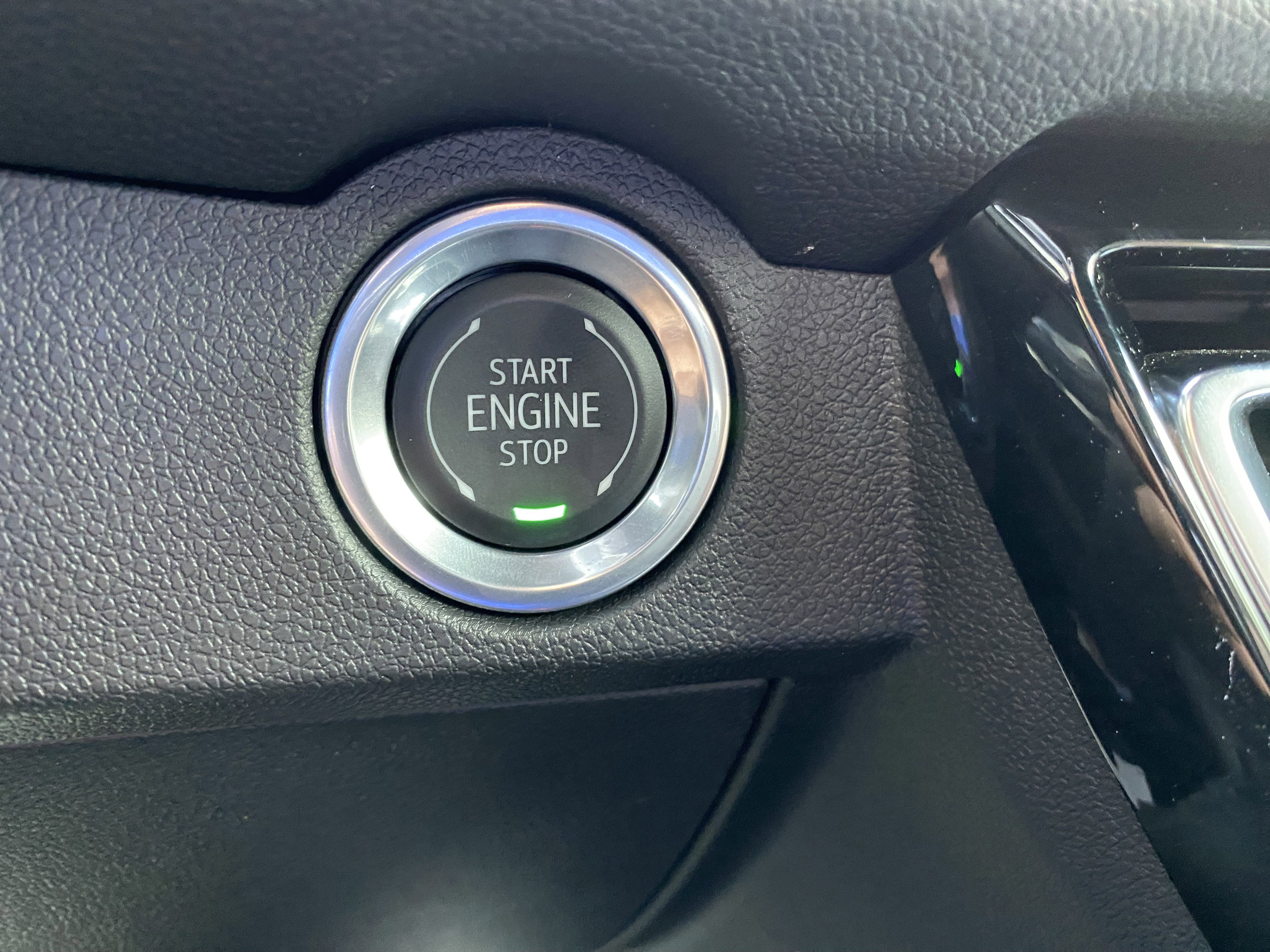 Used 2026 Chevrolet Traverse LT image 28