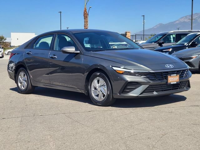 New 2026 Hyundai Elantra SE FWD image 33