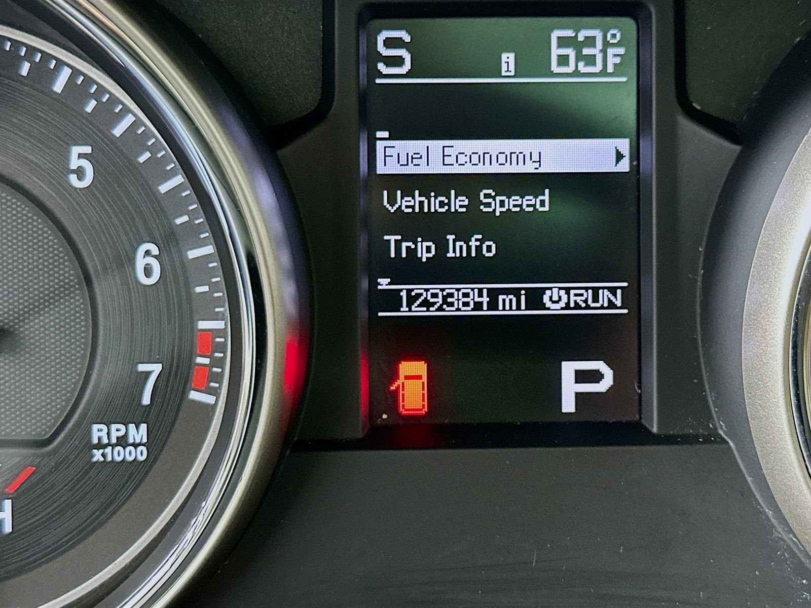 Used 2011 Jeep Grand Cherokee Limited w/ Trailer Tow Group AWD/4WD image 13
