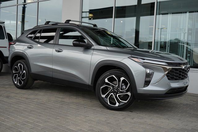 New 2026 Chevrolet Trax RS w/ Sunroof Package