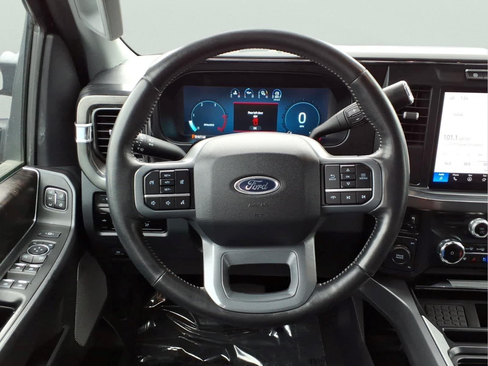 Used 2024 Ford F250 Lariat AWD/4WD image 21
