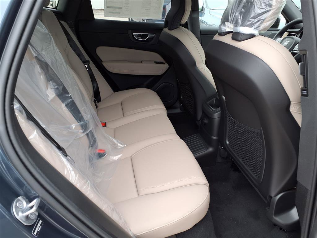 New 2026 Volvo XC60 T8 Plus w/ Protection Package Premier image 10