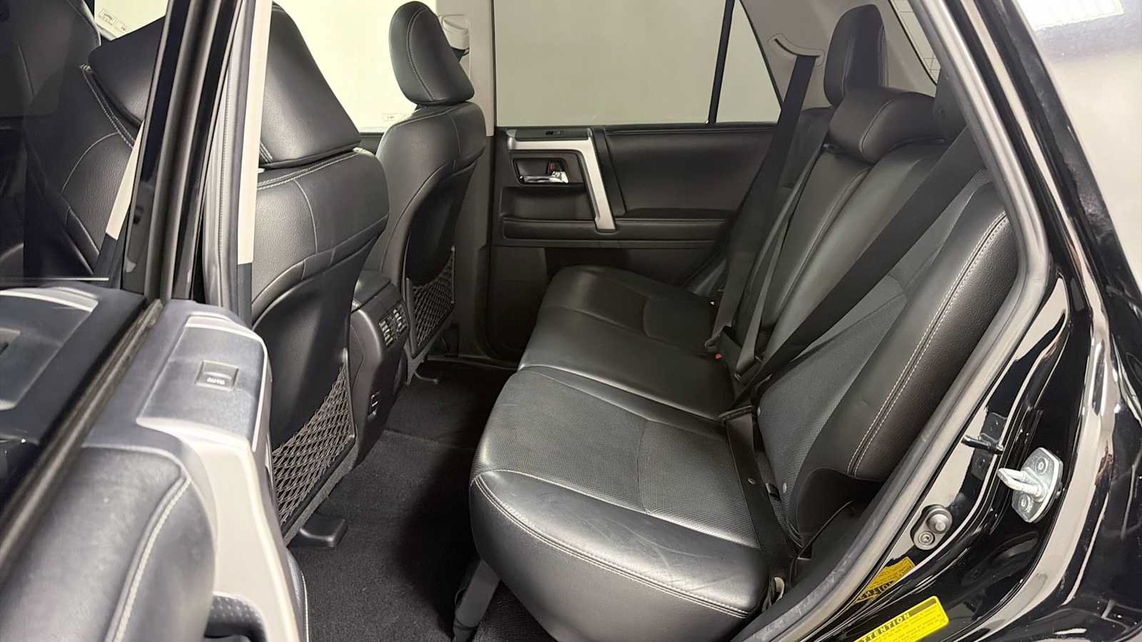 Used 2015 Toyota 4Runner Limited AWD/4WD image 25