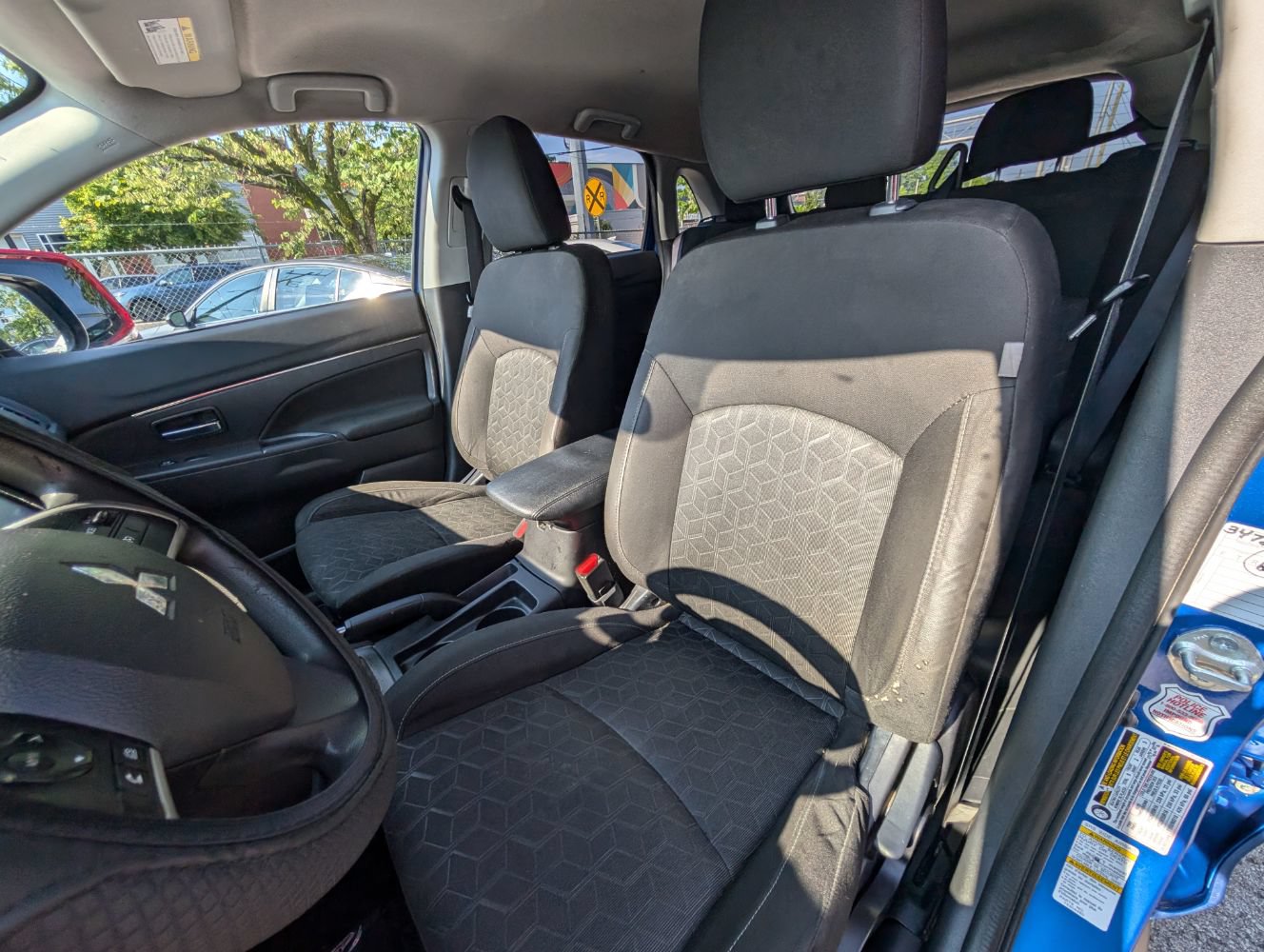 Used 2021 Mitsubishi Outlander Sport ES FWD image 16
