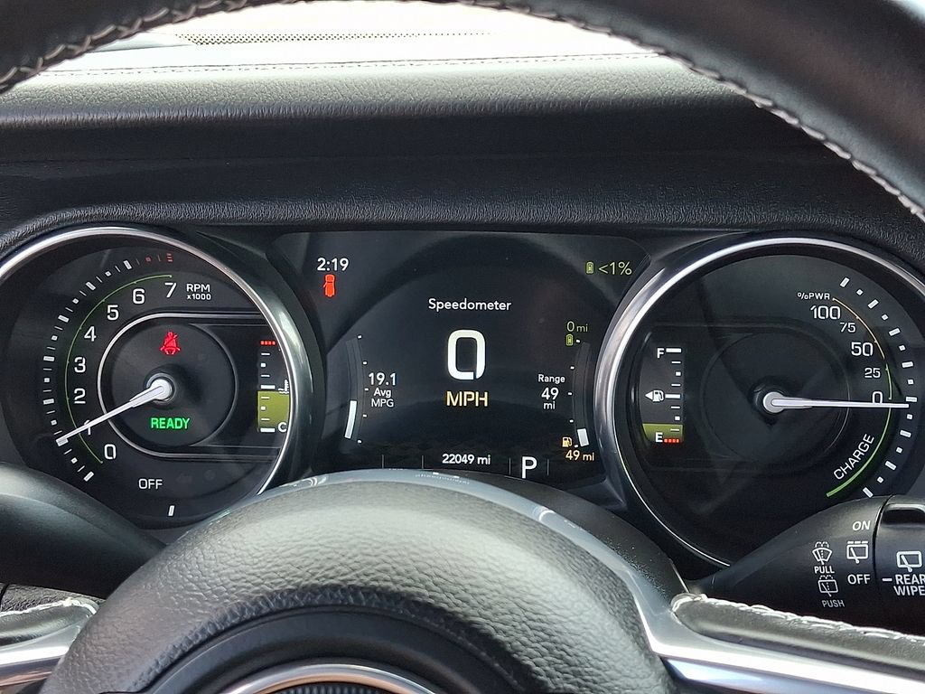 Used 2023 Jeep Wrangler Unlimited Sahara w/ Cold Weather Group AWD/4WD image 26