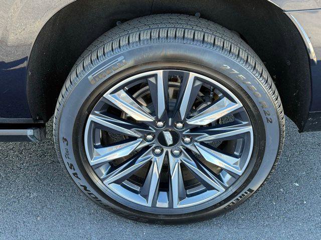 Used 2023 Cadillac Escalade ESV Sport w/ Touring Package AWD/4WD image 20