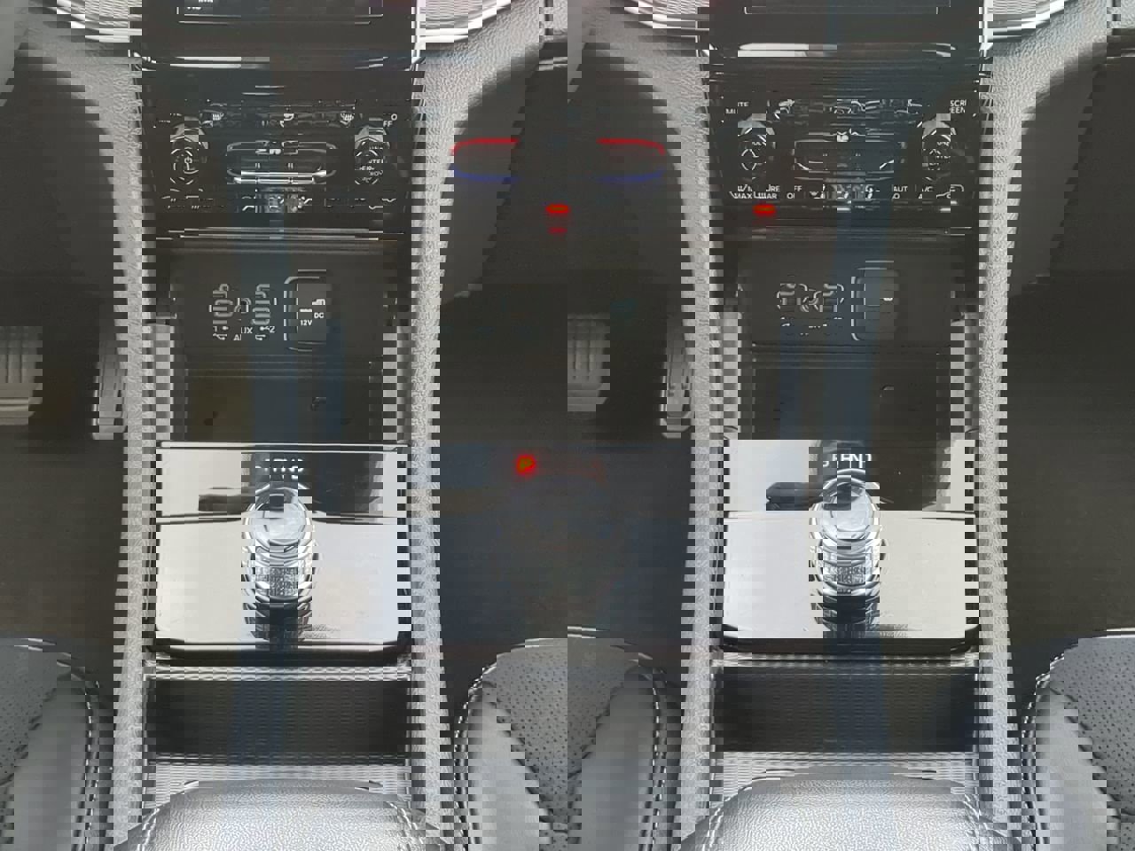 Certified 2024 Jeep Grand Cherokee L Altitude image 17