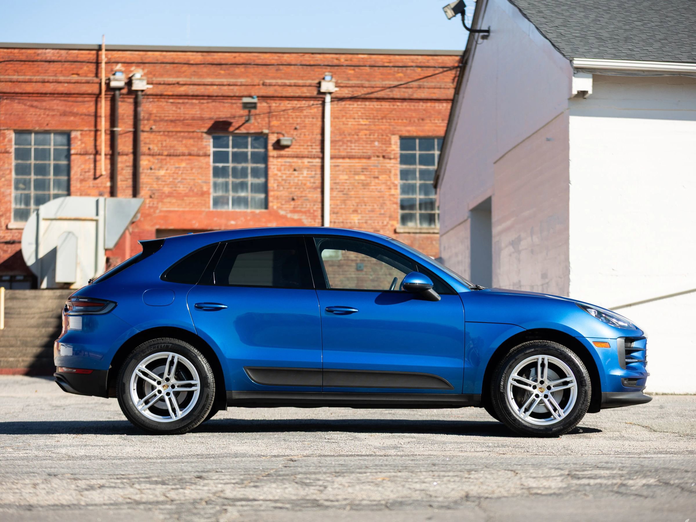 Used 2020 Porsche Macan image 6