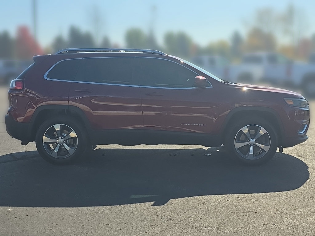 Used 2019 Jeep Cherokee Limited AWD/4WD image 7