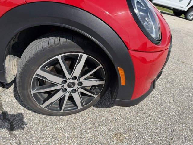 Used 2022 MINI Cooper S w/ Premium Package FWD image 34