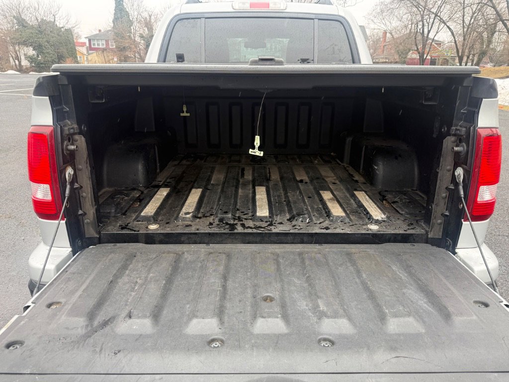 Used 2010 Ford Explorer Sport Trac XLT image 20