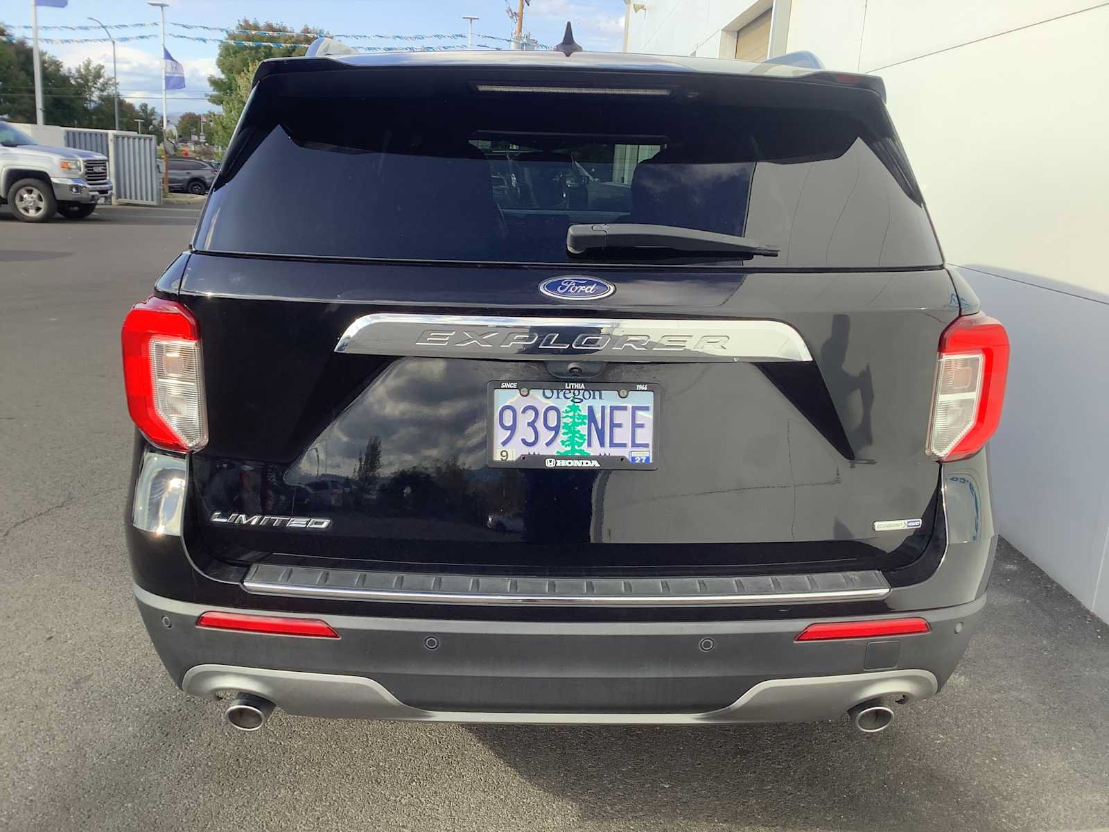 Used 2020 Ford Explorer Limited AWD/4WD image 5