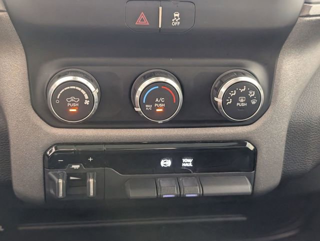 Used 2019 RAM 2500 Tradesman AWD/4WD image 21