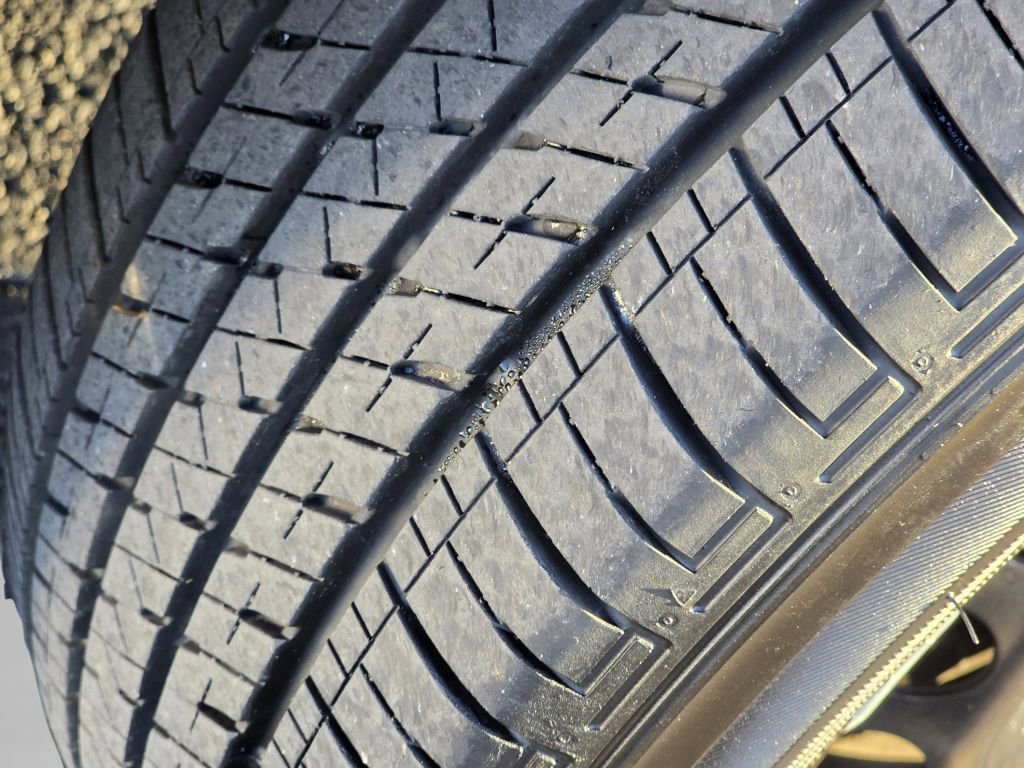 Used 2008 Volkswagen Rabbit S image 29