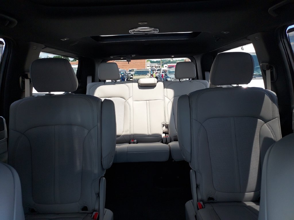 New 2026 Jeep Grand Wagoneer Limited AWD/4WD image 13