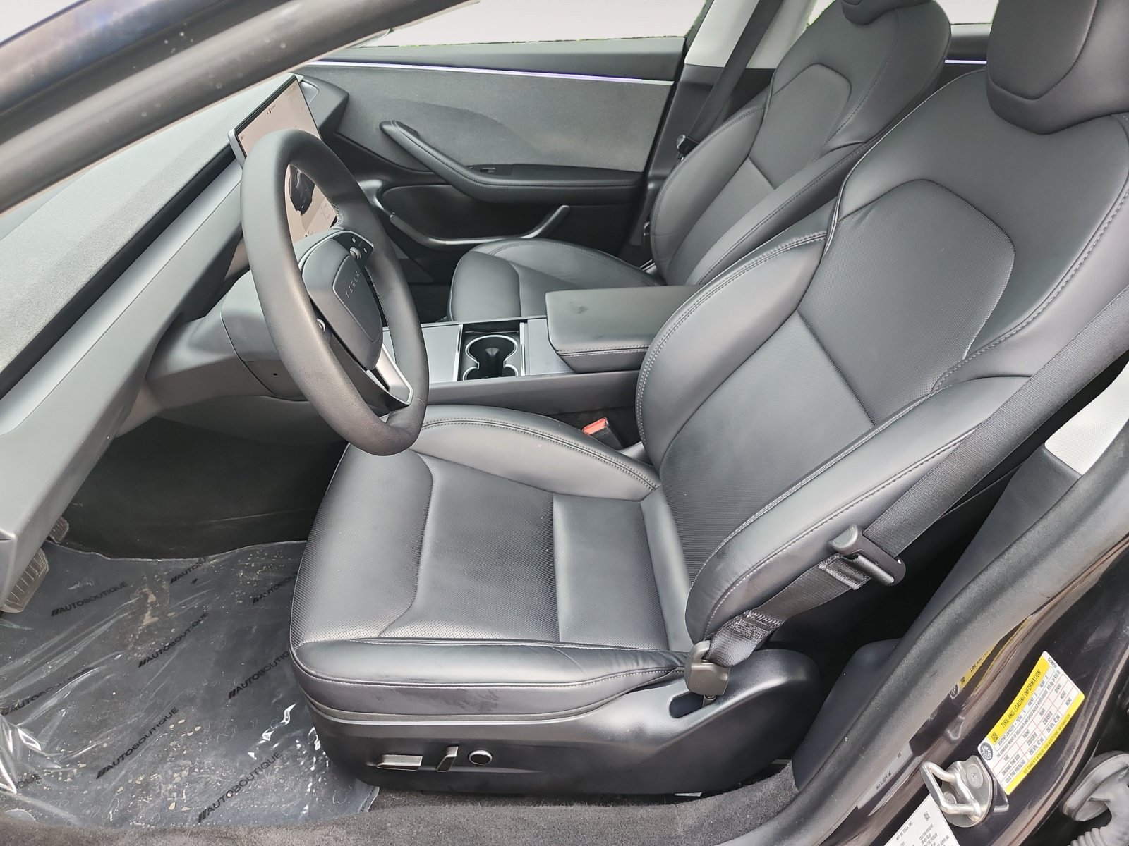Used 2024 Tesla Model 3 Standard Range RWD image 10