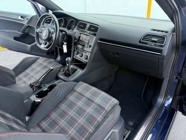 Used 2015 Volkswagen GTI S image 15