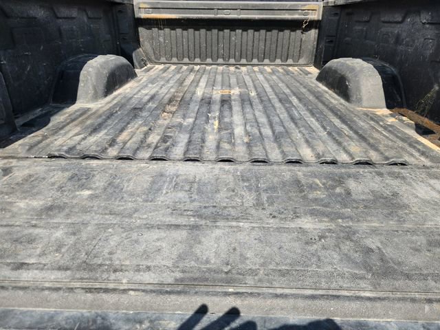 Used 2024 Chevrolet Silverado 2500 Custom w/ Custom Value Package image 32