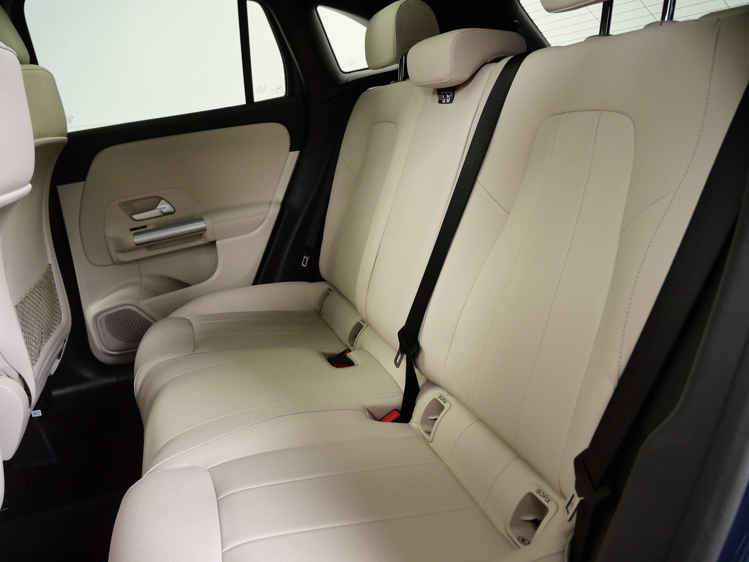 Certified 2023 Mercedes-Benz GLA 250 4MATIC image 17