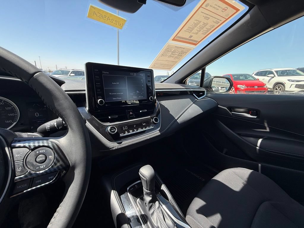 Used 2022 Toyota Corolla SE FWD image 16