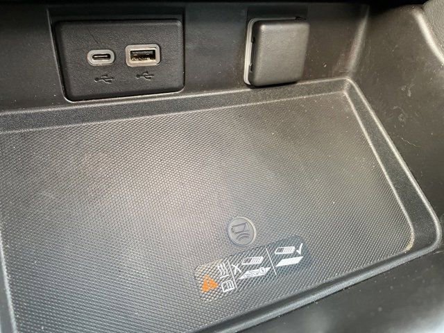 Used 2021 Chevrolet Tahoe RST w/ Luxury Package image 18