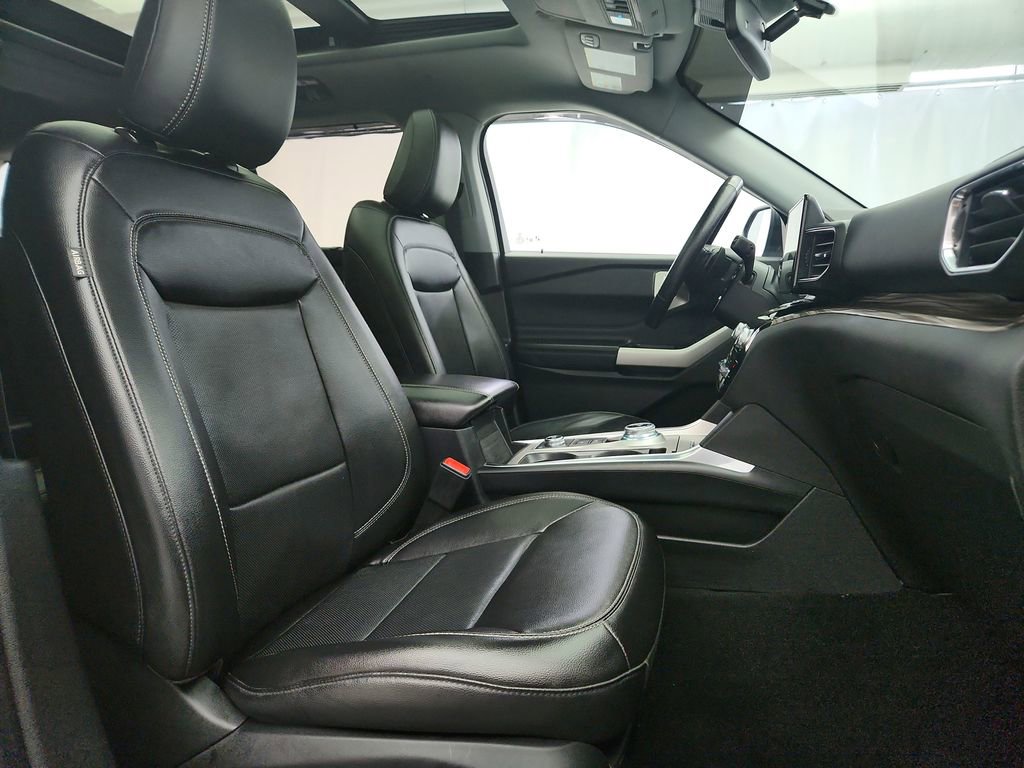 Used 2021 Ford Explorer Limited image 35