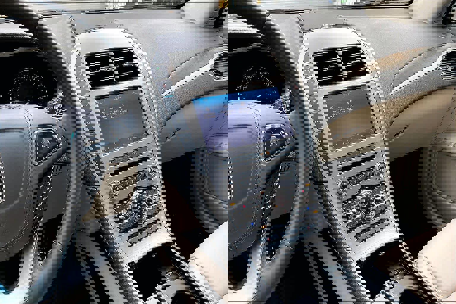 Used 2019 Lincoln MKZ Reserve w/ Reserve Plus Package image 7