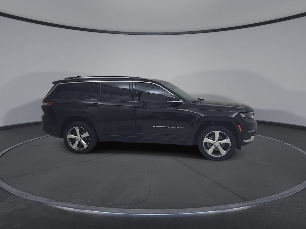 Used 2022 Jeep Grand Cherokee L Limited AWD/4WD image 19