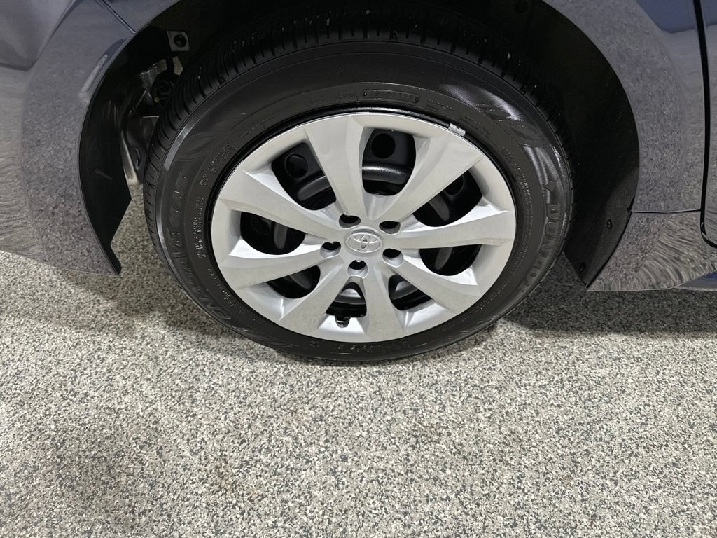 Certified 2025 Toyota Corolla LE FWD image 21