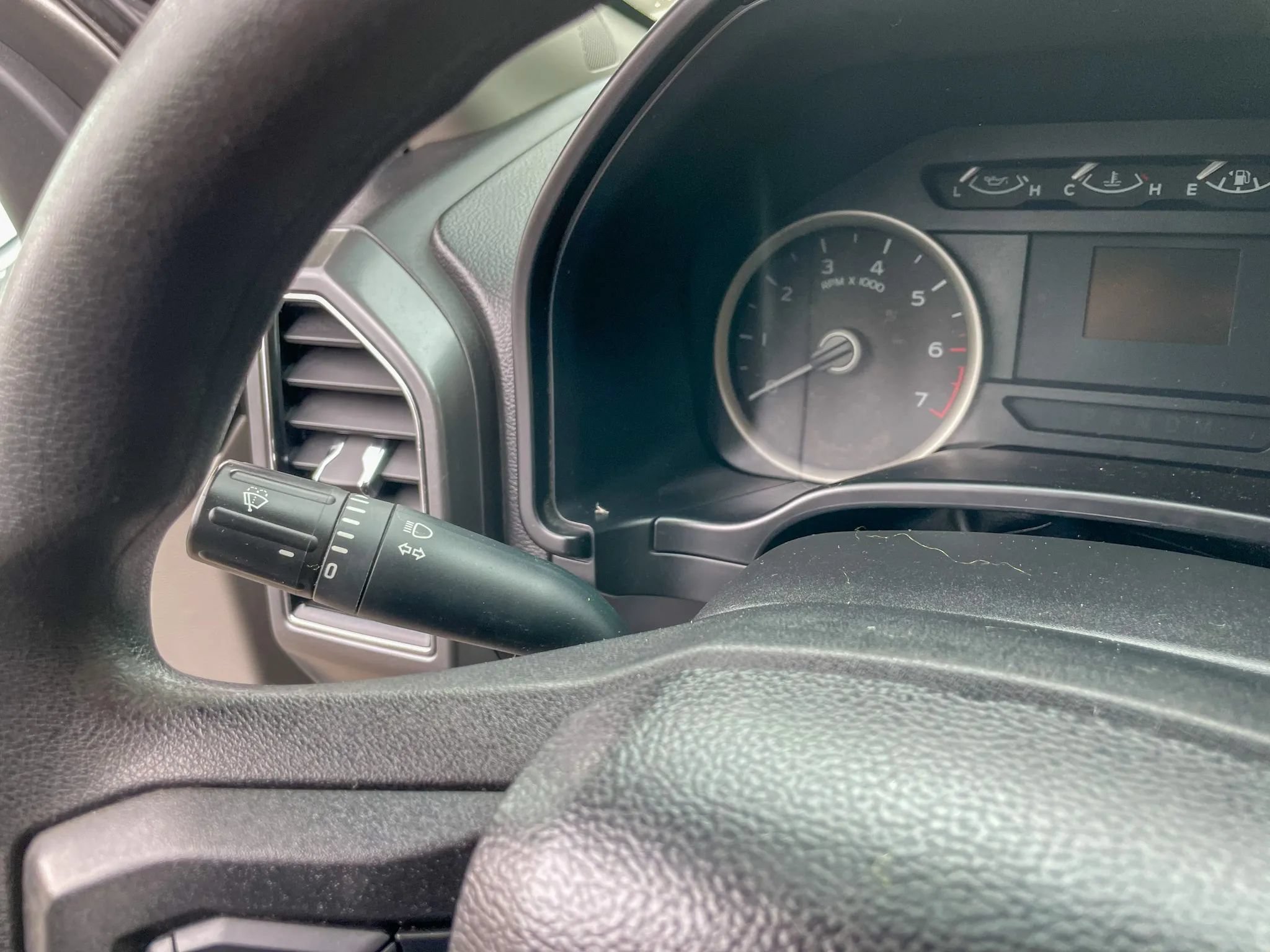 Used 2018 Ford F150 XLT AWD/4WD image 18