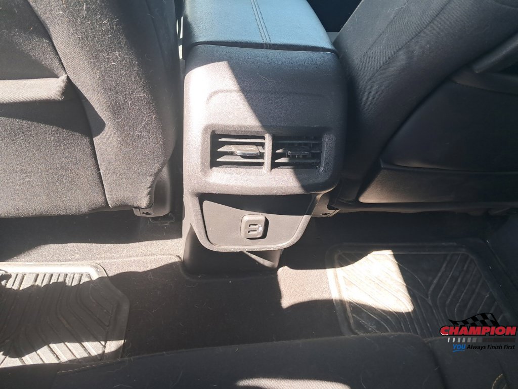 Used 2019 GMC Terrain SLE AWD/4WD image 23
