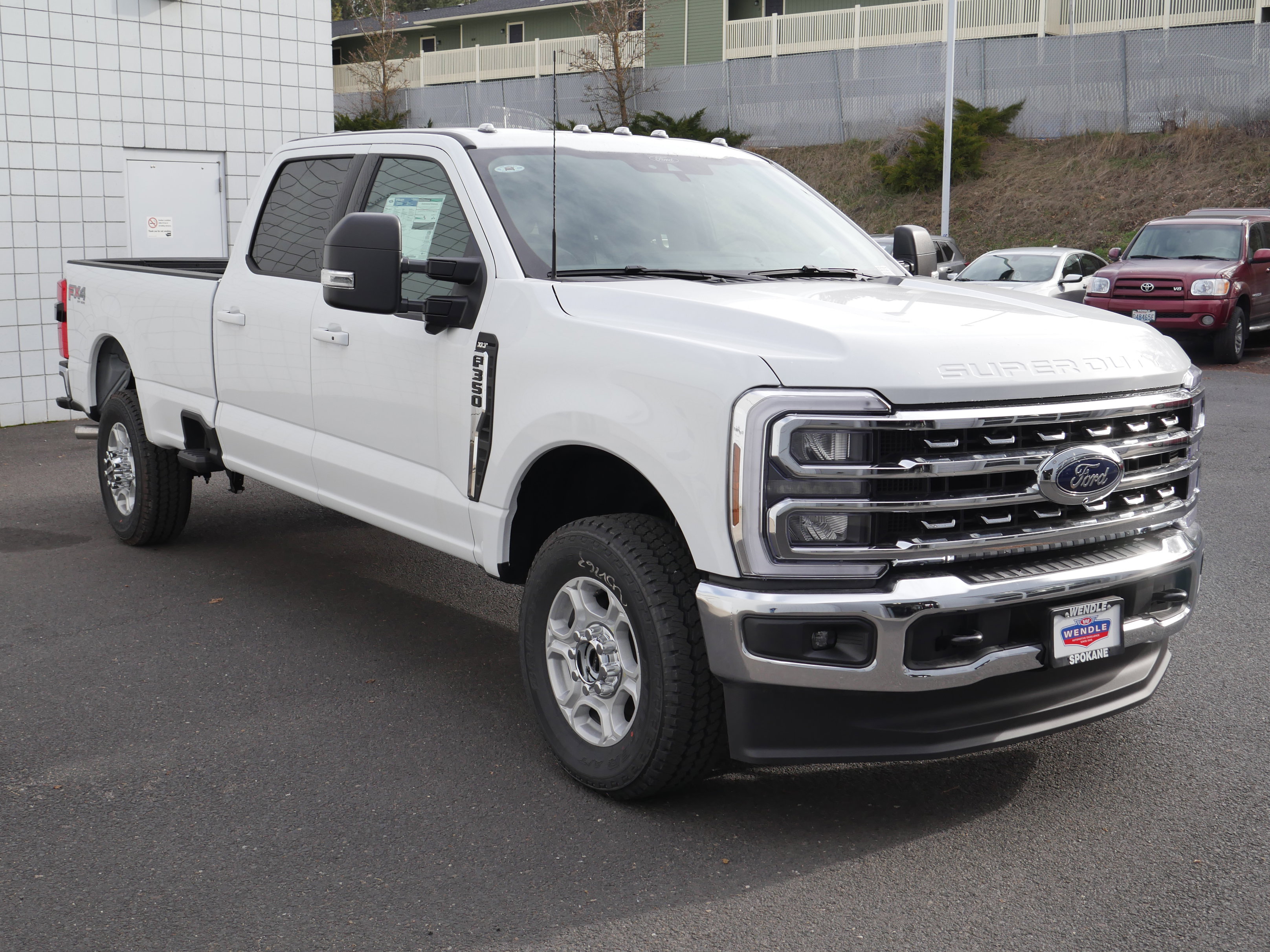 New 2026 Ford F350 XLT w/ XLT Premium Package AWD/4WD image 32