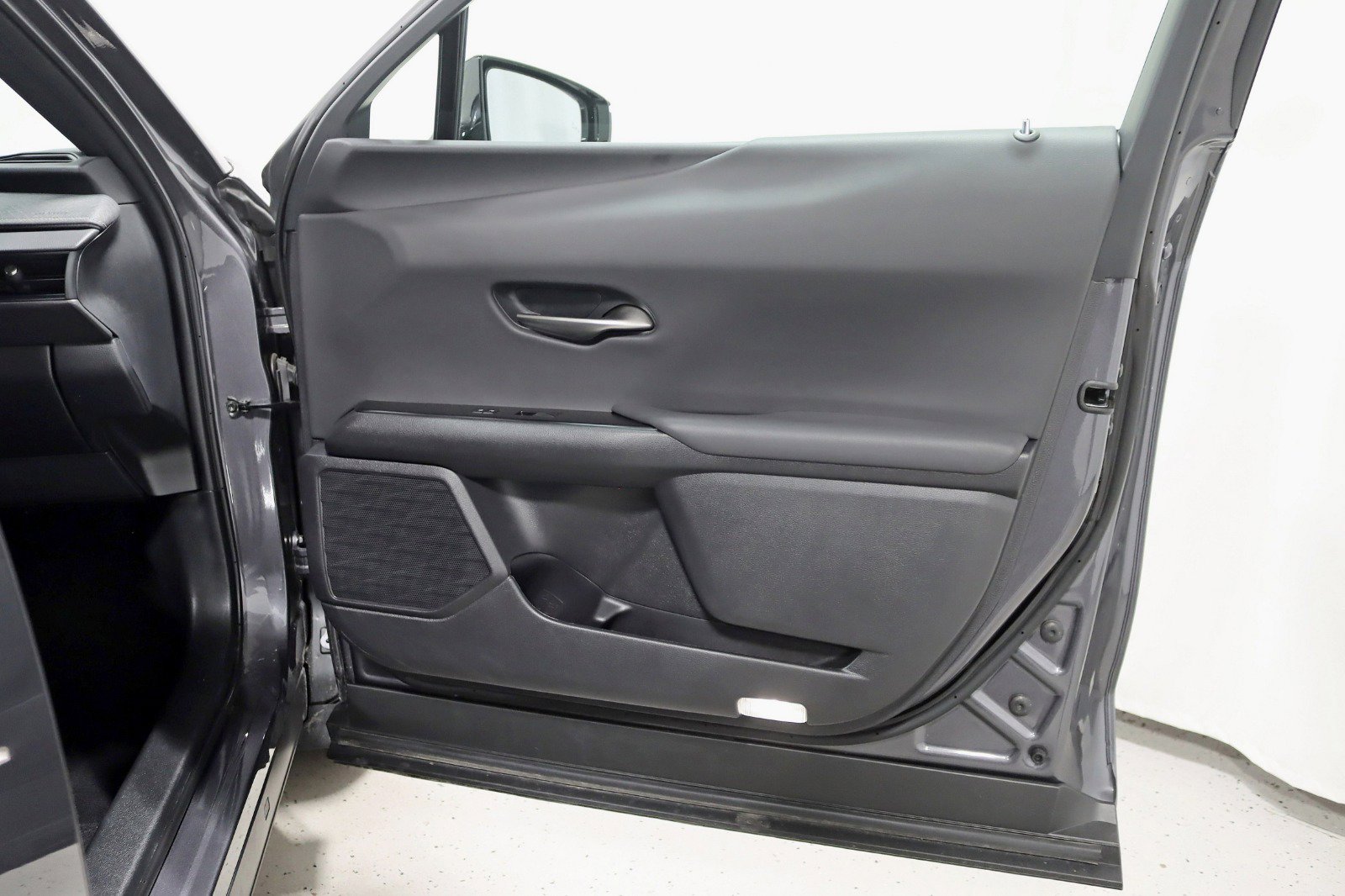 Used 2024 Lexus UX 250h AWD image 30